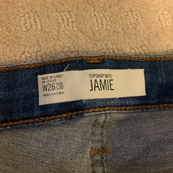 Jeans - Picture 2 of 2